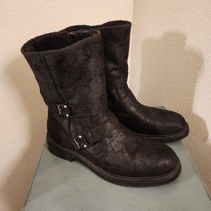 Men's boots